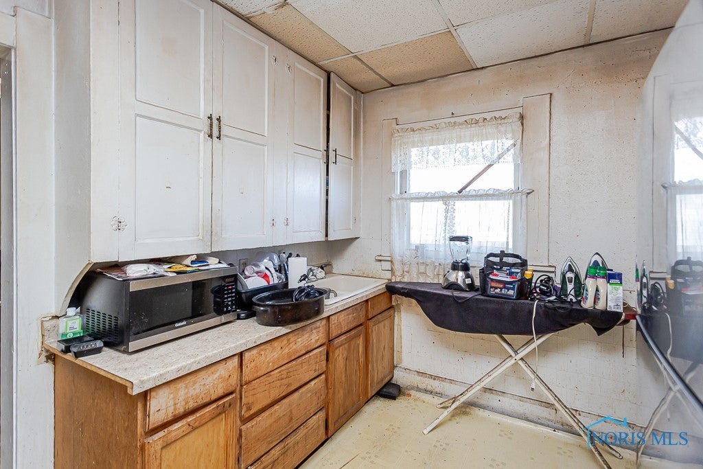 1034 Sherman Street Toledo, OH 43608 - Photo 11 of 25 Gallery Image 11