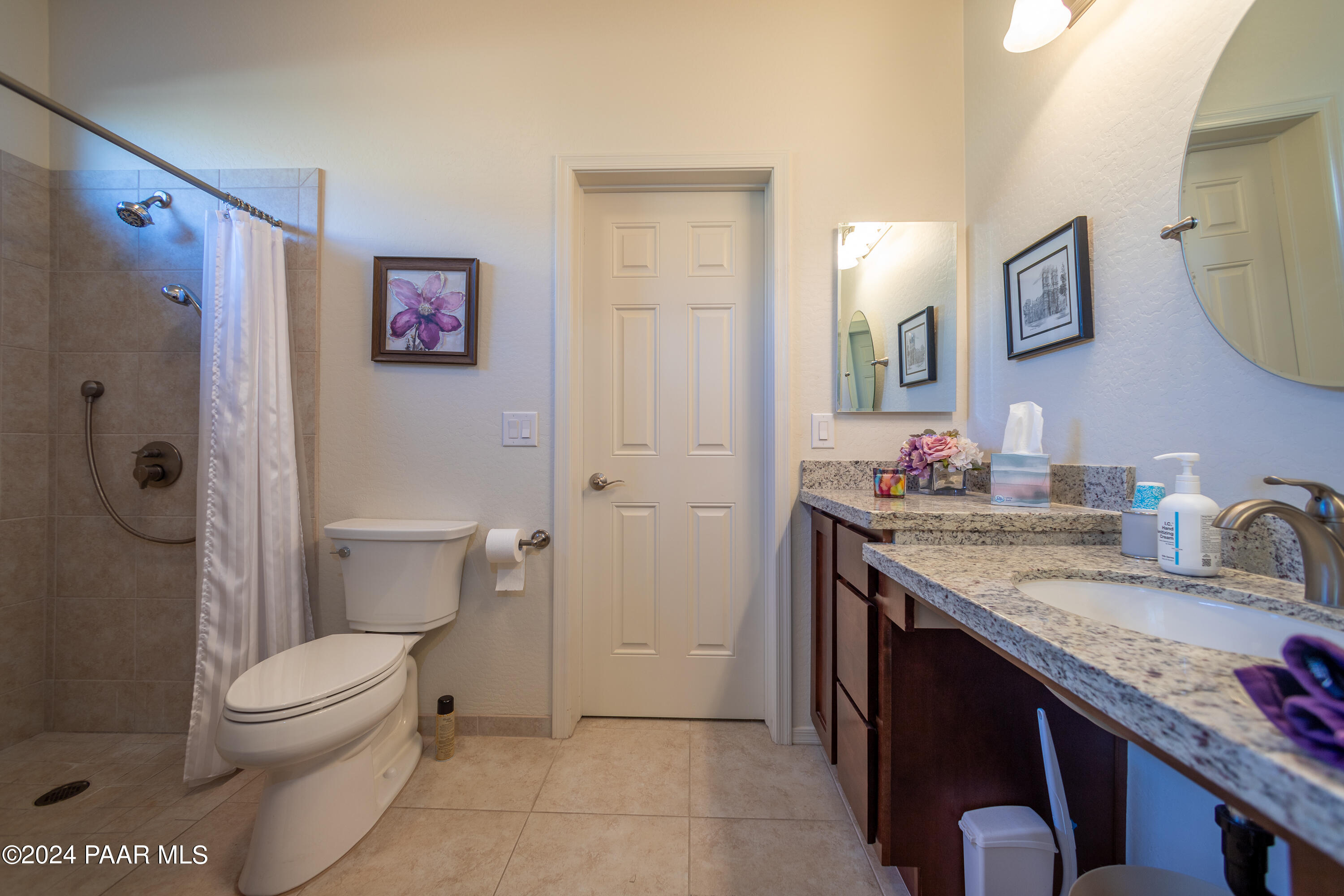 1109 Stack Rock Road Prescott Valley, AZ 86314 - Photo 33 of 91 Roll In Shower