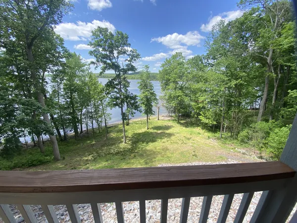 $439,500 | 438 Harbor Drive, Bumpus Mills, TN 37028