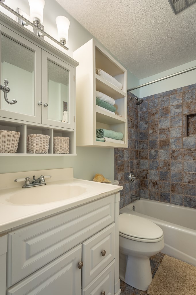 1232 Sandy Lane Eastpoint, FL 32328 - Photo 13 of 25