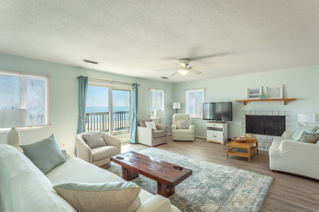 1232 Sandy Lane Eastpoint, FL 32328 - Photo 8 of 25