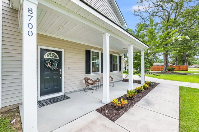 $409,990 | 8700 Jenny Lind Street, North Charleston, SC 29406