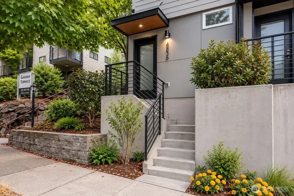 $579,999 | 4836 Fauntleroy Way Southwest, Seattle, WA 98116