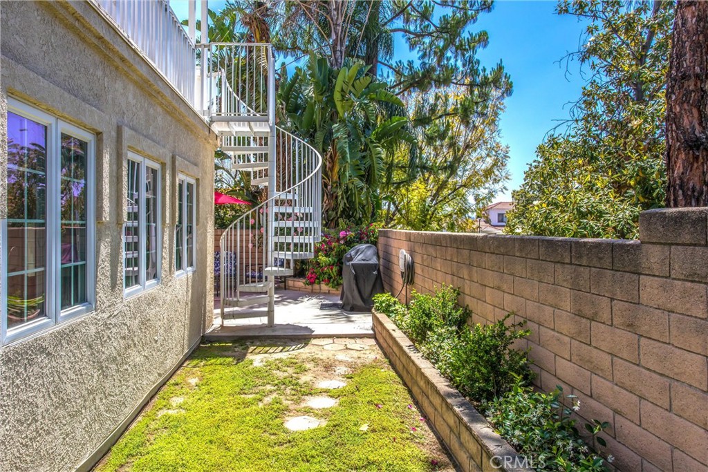 1125 Vía Nice Redlands, CA 92374 - Photo 47 of 50