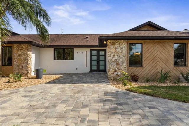 $1,049,000 | 615 Cumberland Drive, Flagler Beach, FL 32136