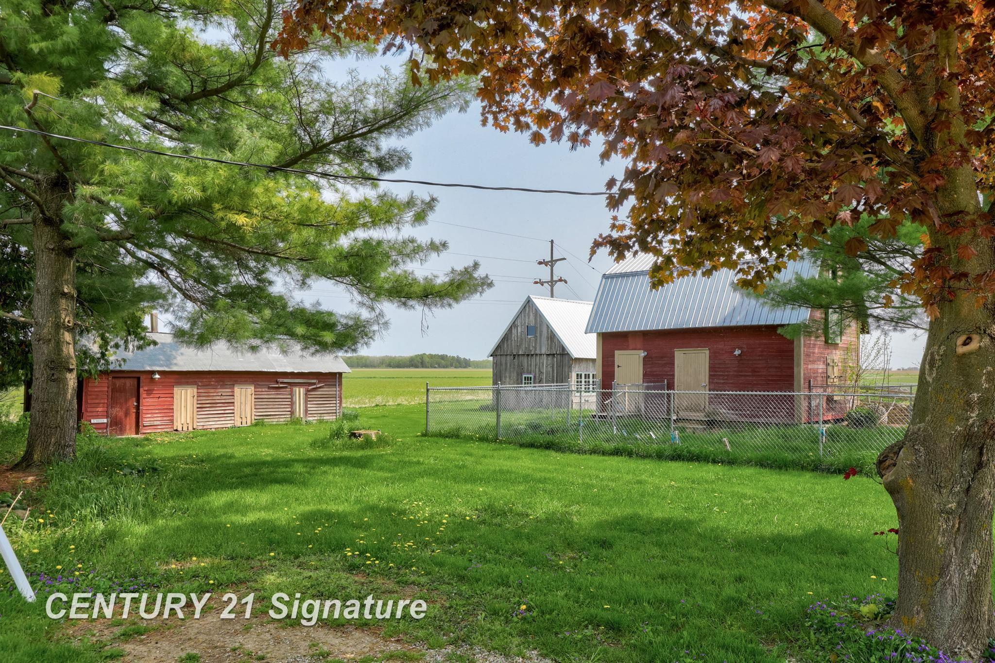 720 Pt Crescent Rd Port Port Austin, MI 48467 - Photo 54 of 79