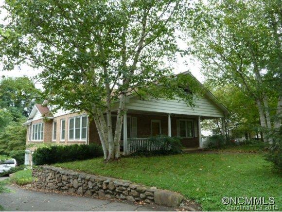 9 Red Oak Road Asheville, NC 28804 - Photo 1 of 13 Gallery Image 1