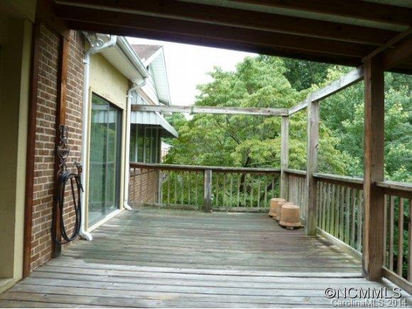 9 Red Oak Road Asheville, NC 28804 - Photo 10 of 13 Gallery Image 10