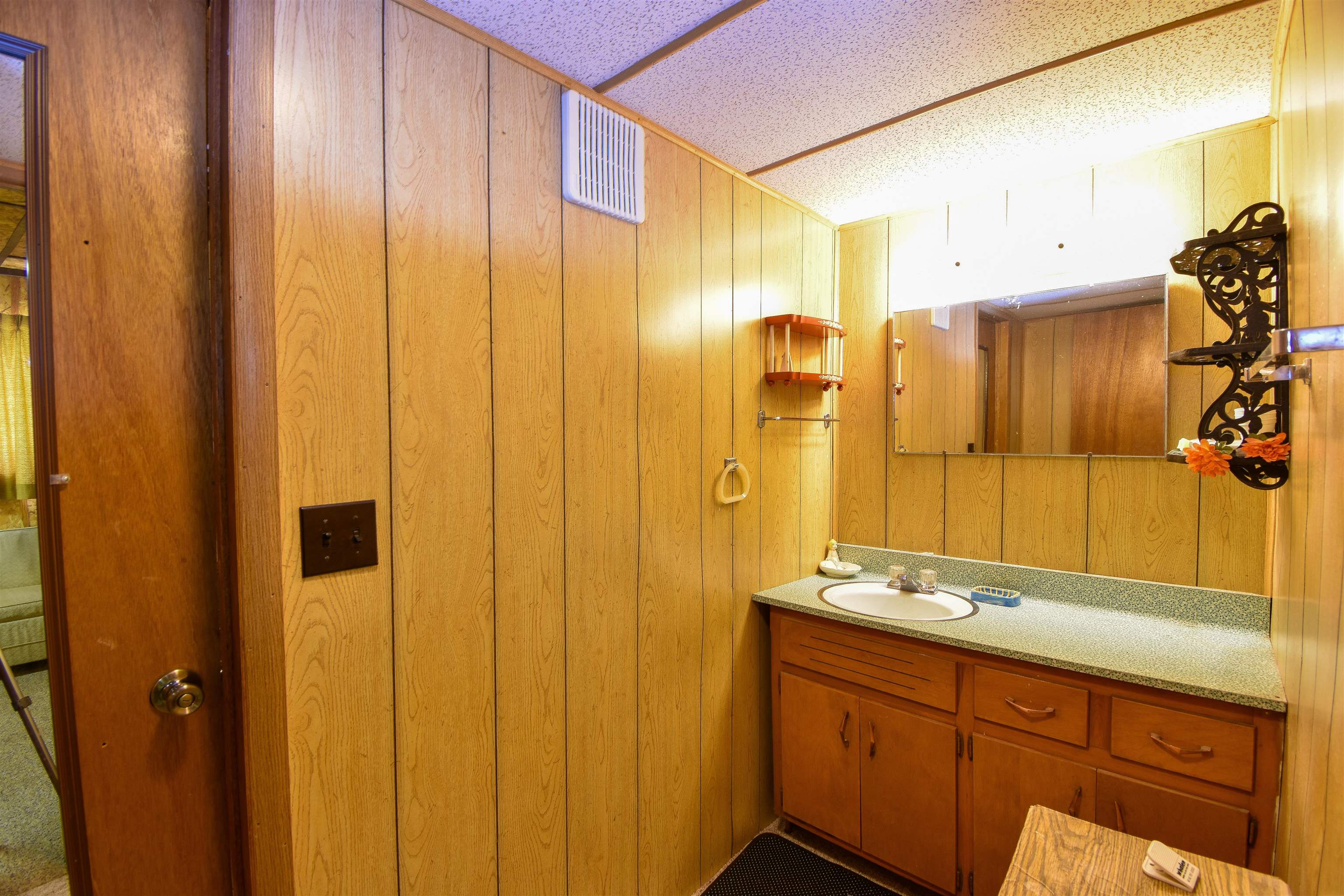 2633 Pioneer Road Stevens Point, WI 54482 - Photo 6 of 11