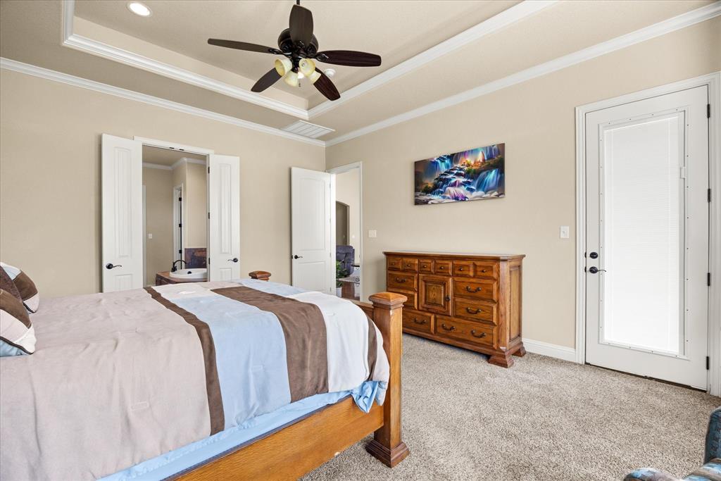 104 Rattling Antler Court Azle, TX 76020 - Photo 9 of 38 Tray ceiling, plenty of space.