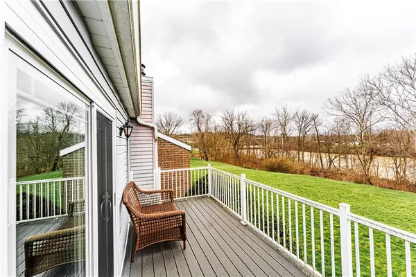 $325,000 | 199 Roscommon Place, Canonsburg, PA 15317