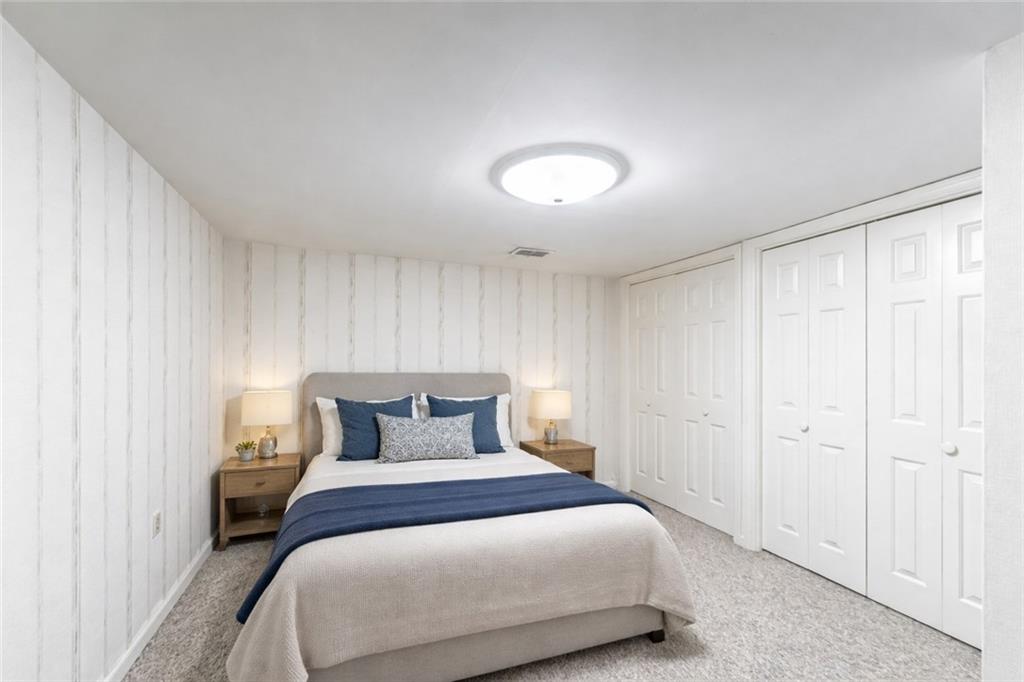199 Roscommon Place Canonsburg, PA 15317 - Photo 22 of 32 a bedroom with a bed and a window
