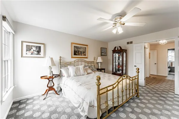 $325,000 | 199 Roscommon Place, Canonsburg, PA 15317