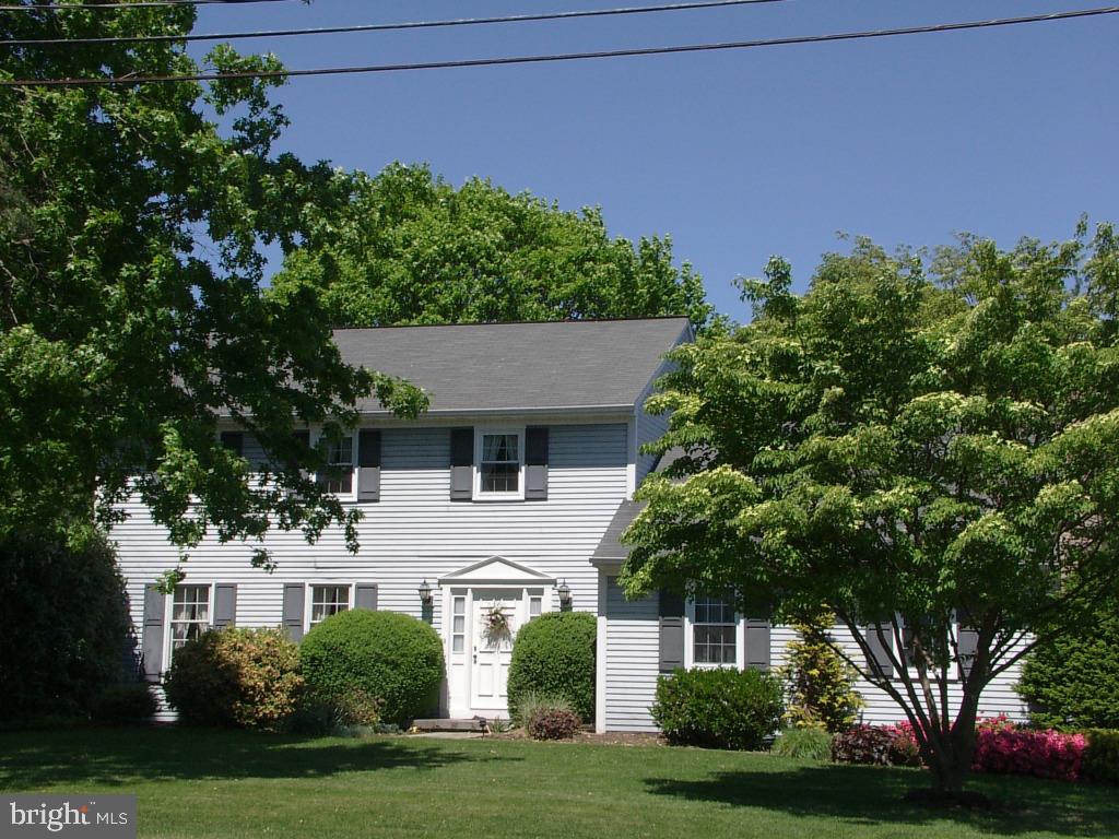 2565 Spring Valley Road Lancaster, PA 17601 - Photo 1 of 12 Gallery Image 1