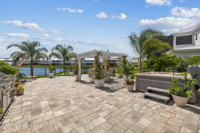 $774,999 | 560 Rum Runner Way, St. Johns, FL 32259