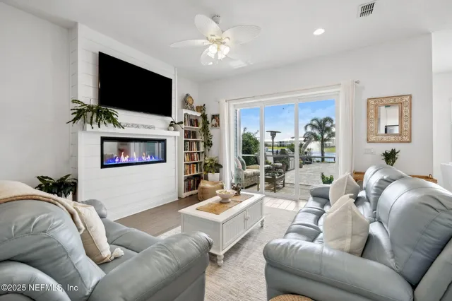 $774,999 | 560 Rum Runner Way, St. Johns, FL 32259