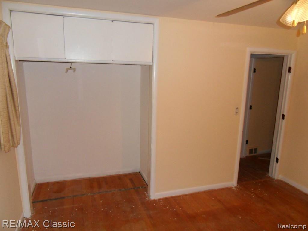 447 Rochdale Drive South Rochester, MI 48309 - Photo 26 of 43 SDC14429.jpg