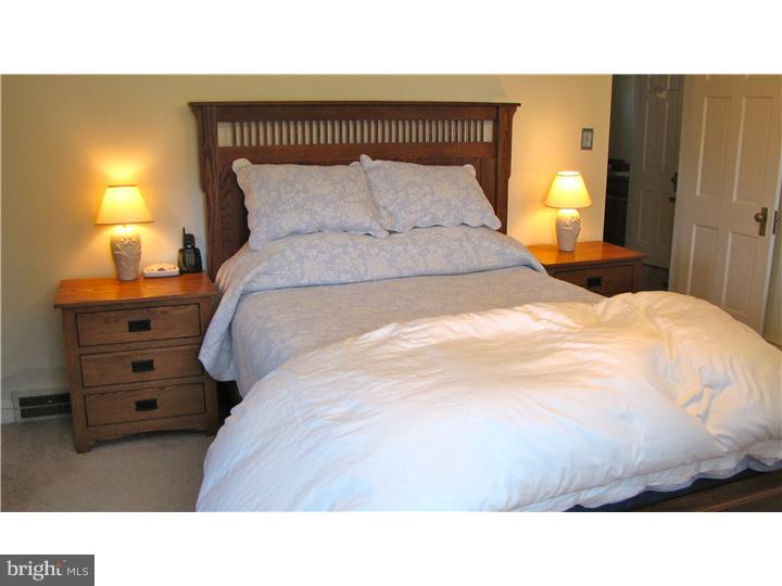 1528 Brierwood Road Havertown, PA 19083 - Photo 14 of 25 Bedroom - Main