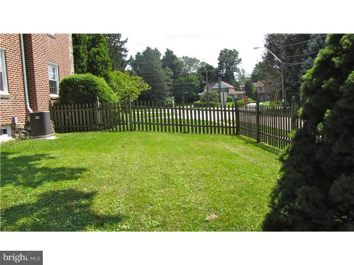 1528 Brierwood Road Havertown, PA 19083 - Photo 24 of 25 Exterior Side