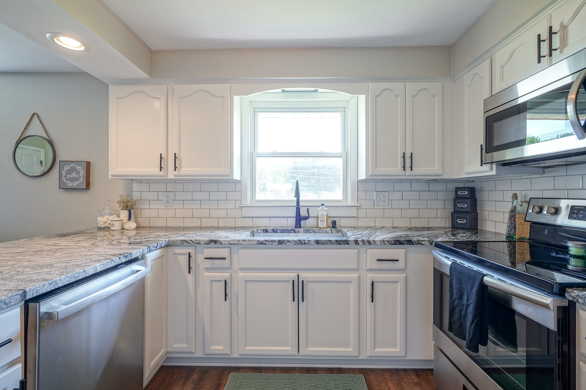 905 Isabelle Drive Anderson, IN 46013 - Photo 9 of 17