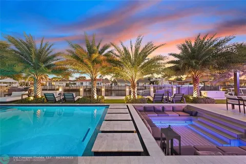 $2,800,000 | 2300 Southeast 8th Court, Pompano Beach, FL 33062