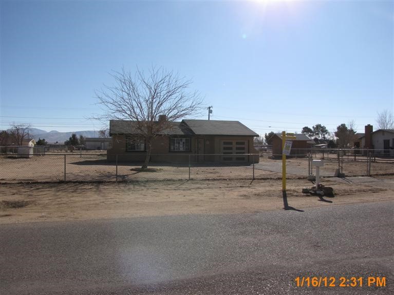 22773 Anoka Road Apple Valley, CA 92308 - Photo 1 of 1 a view of a terrace