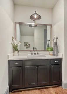 $1,395,000 | 42 Secluded Trail, The Woodlands, TX 77380