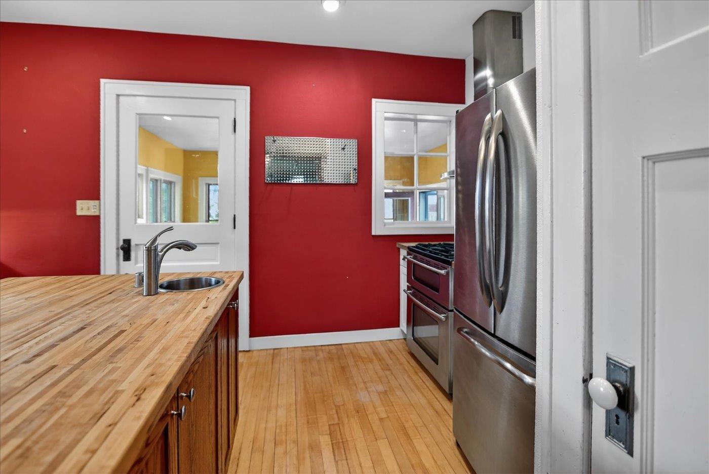 1110 Gilson Street Madison, WI 53715 - Photo 16 of 57