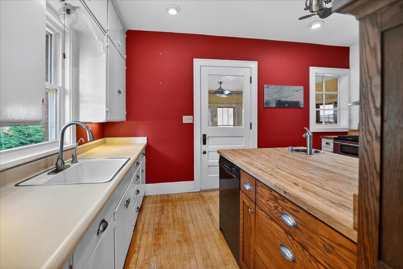 1110 Gilson Street Madison, WI 53715 - Photo 18 of 57
