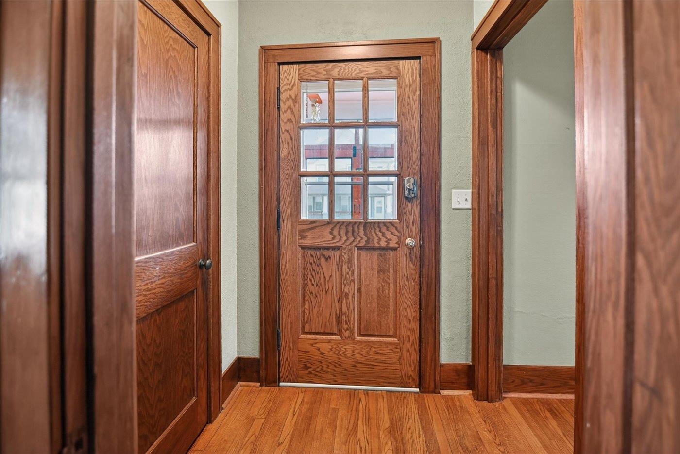 1110 Gilson Street Madison, WI 53715 - Photo 4 of 57