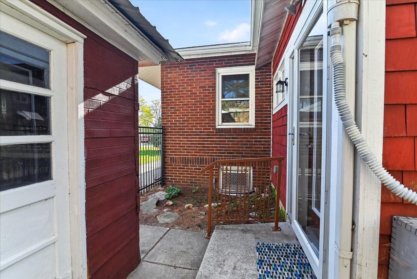 1110 Gilson Street Madison, WI 53715 - Photo 48 of 57