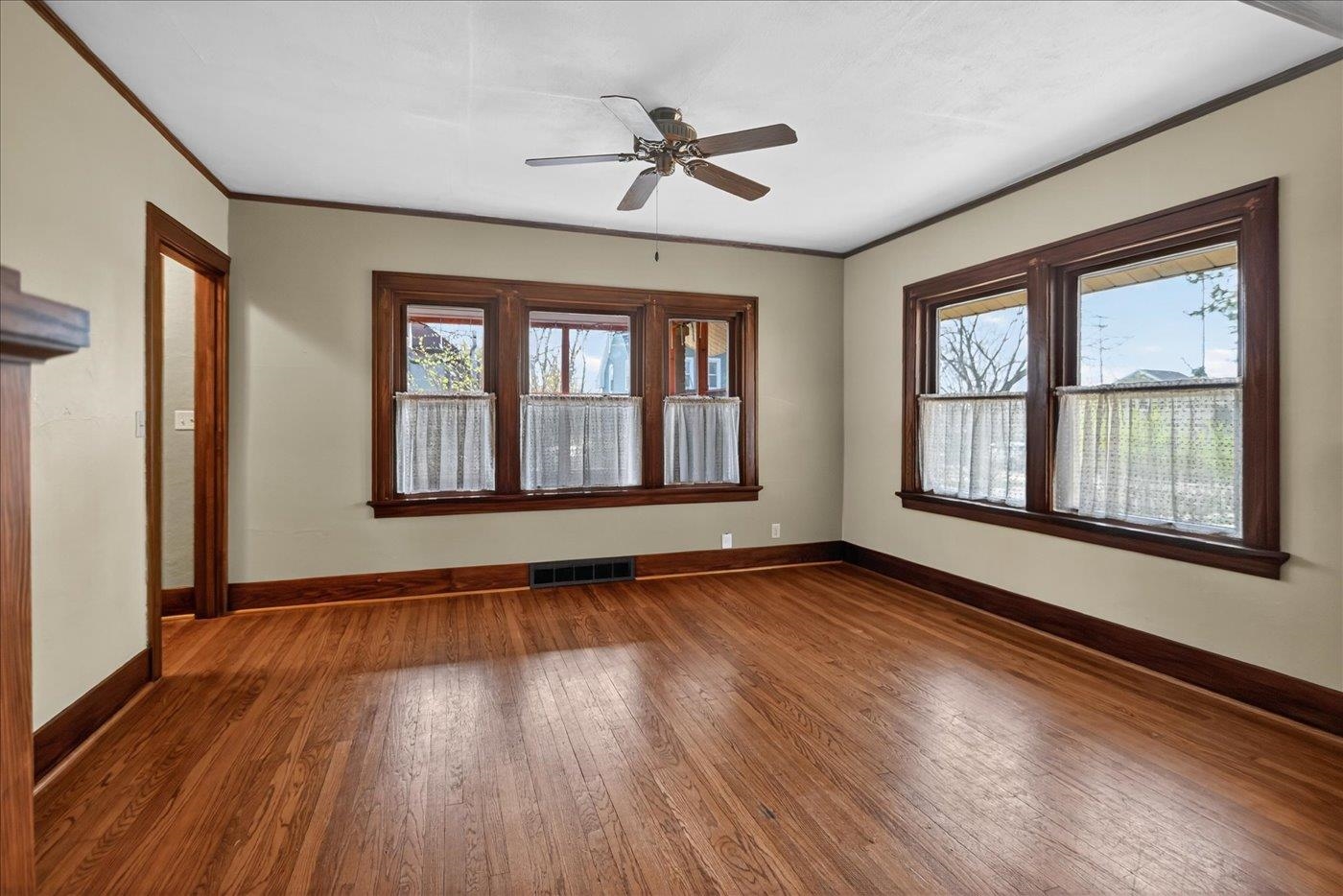 1110 Gilson Street Madison, WI 53715 - Photo 6 of 57