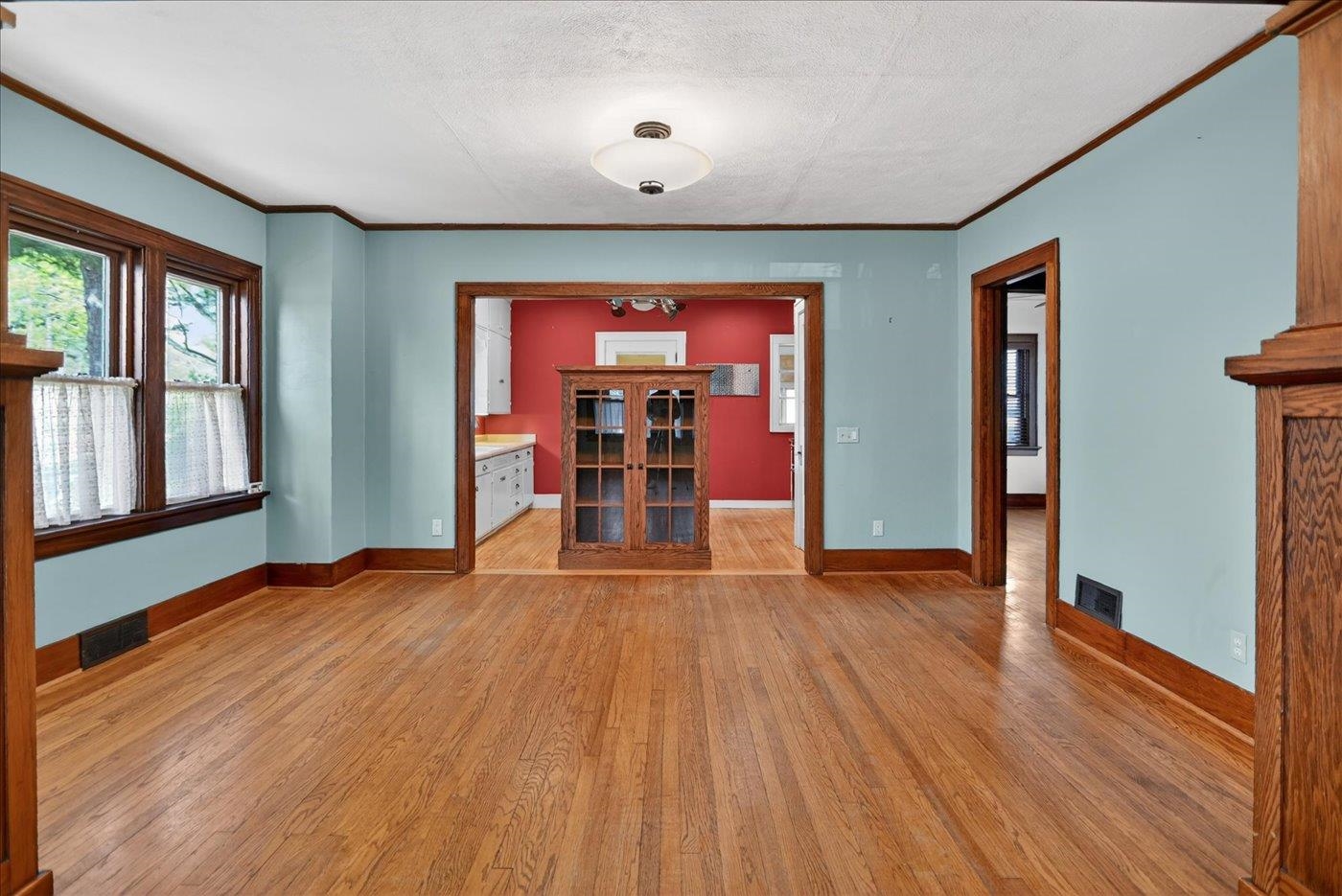 1110 Gilson Street Madison, WI 53715 - Photo 9 of 57