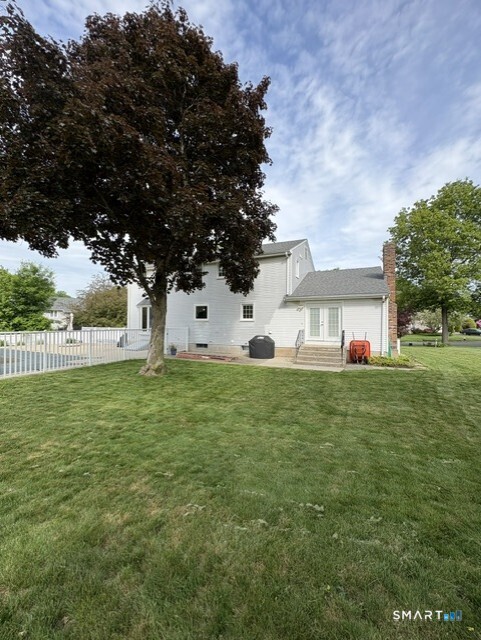 17 Lancaster Road Cromwell, CT 06416 - Photo 3 of 18