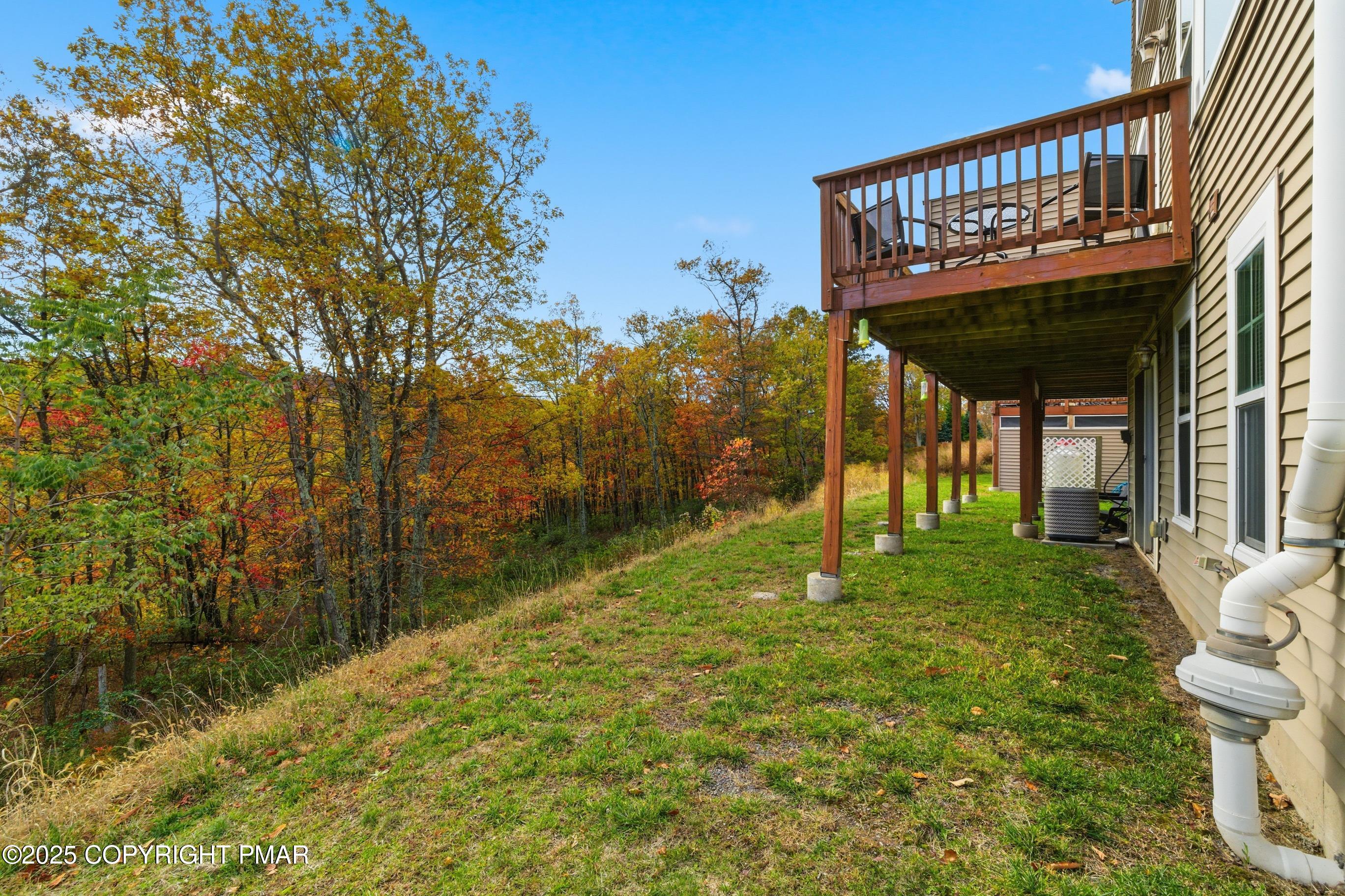 557 Upper Deer Valley Road Tannersville, PA 18372 - Photo 39 of 47 a backyard of a house with lots of green space