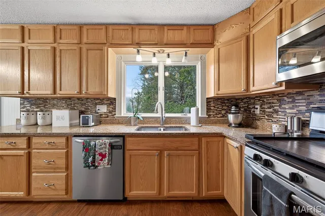 $649,900 | 29907 Old Cotton Road, Foristell, MO 63348