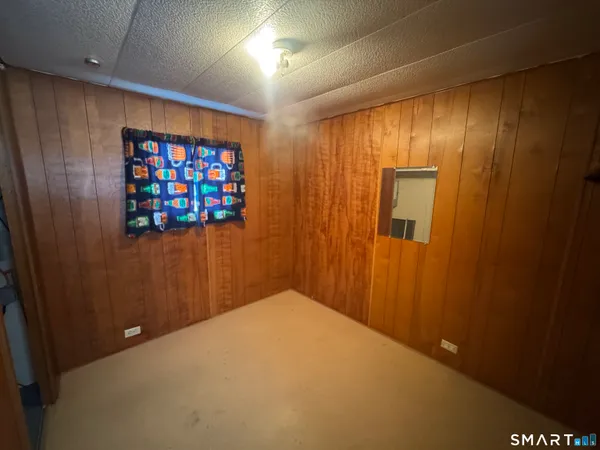 $53,000 | 2 Montauk Road, East Hartford, CT 06118