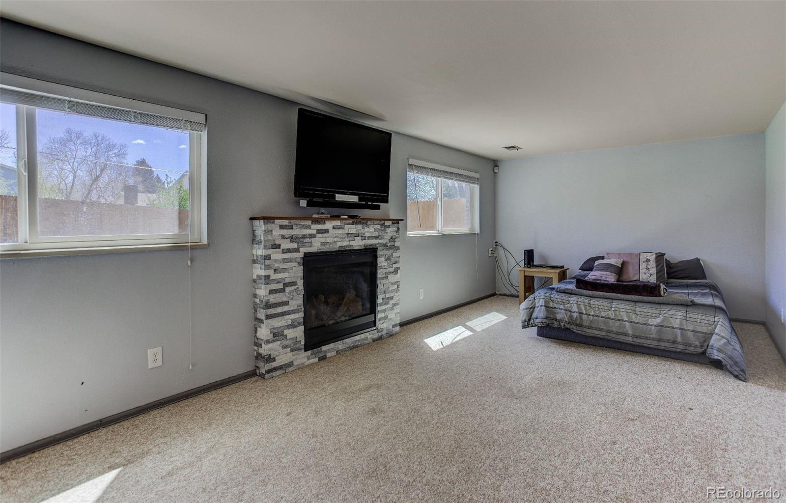 2730 South Reed Street Denver, CO 80227 - Photo 9 of 32 Gallery Image 9