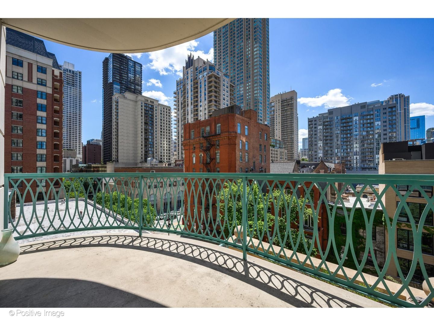 60 West Erie Street, Unit 601 Chicago, IL 60654 - Photo 15 of 33