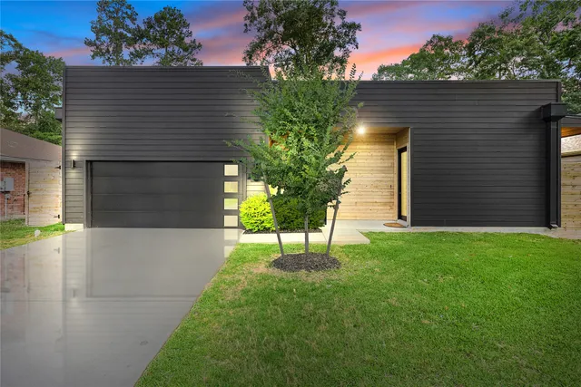 $3,150 | 1550 Ashway Street, Conroe, TX 77385