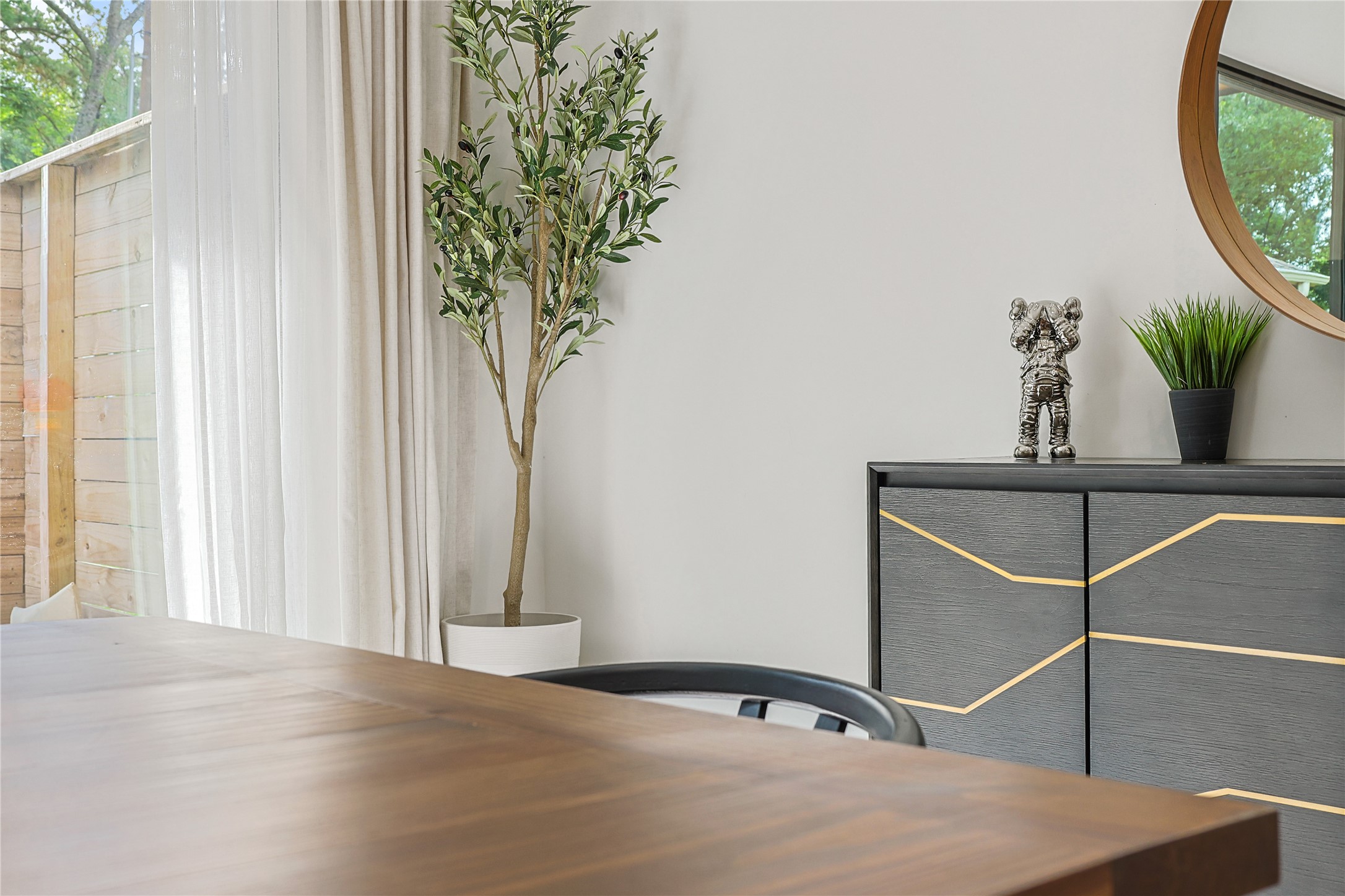 1550 Ashway Street Conroe, TX 77385 - Photo 6 of 34 a view of a staircase