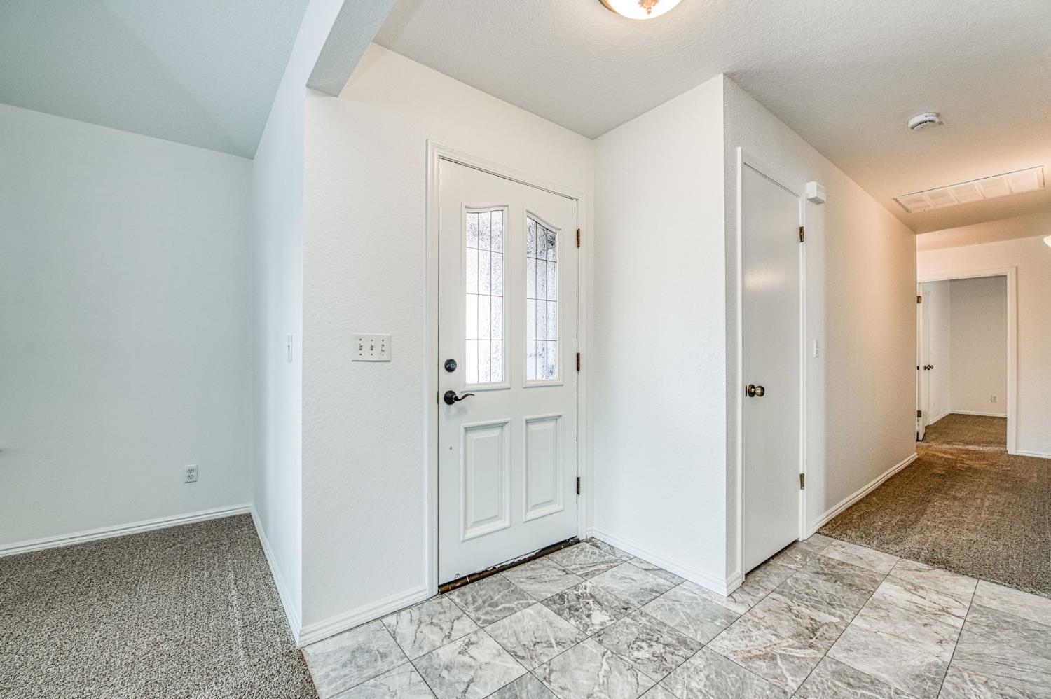 8166 North Raisina Avenue Fresno, CA 93720 - Photo 9 of 40