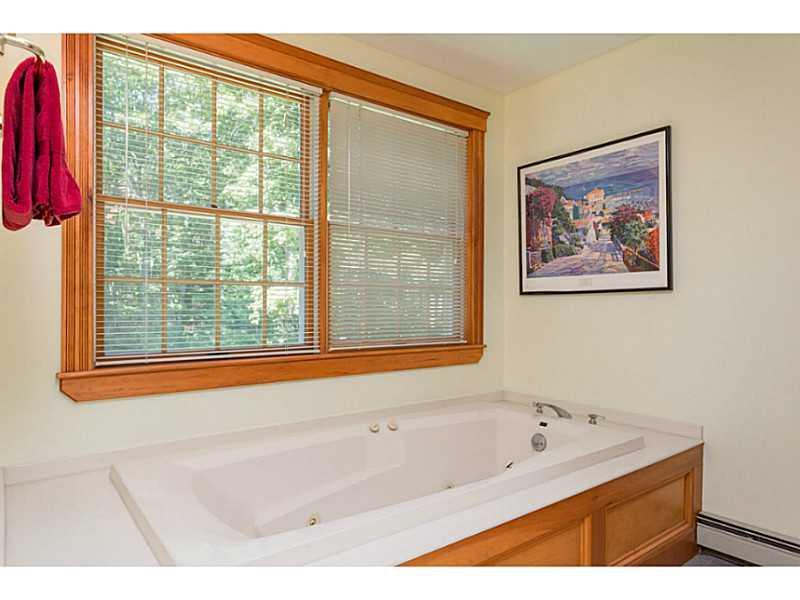 42 Goodwin Road Kittery Point, ME 03905 - Photo 20 of 35 Master Bath/Spa. The jetted tub.