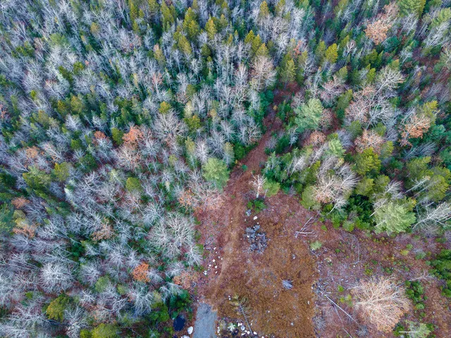 $59,875 | 15 Granite Rock Circle North, Surry, ME 04684