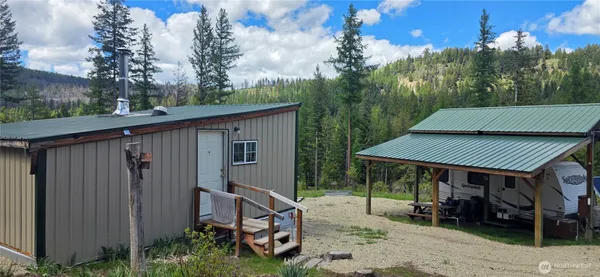 $179,900 | 790 Bonaparte Lake Road, Tonasket, WA 98855