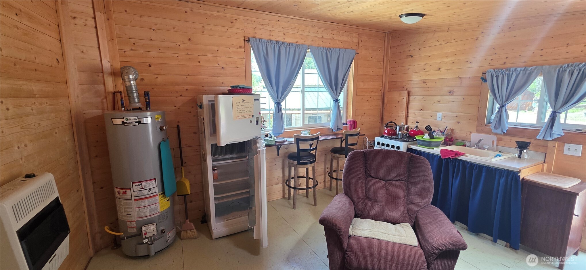 790 Bonaparte Lake Road Tonasket, WA 98855 - Photo 6 of 38
