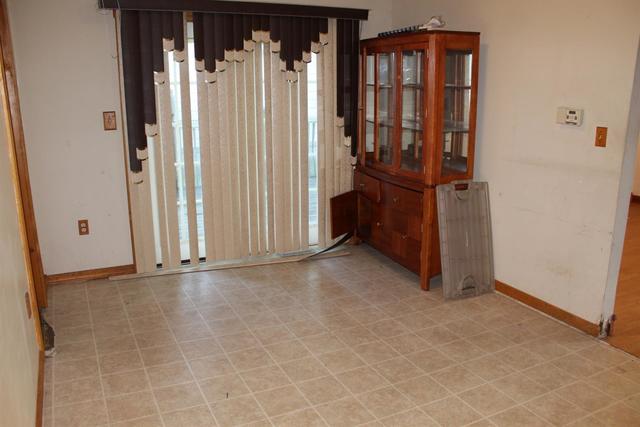 1714 Tennessee Street Michigan City, IN 46360 - Photo 7 of 23