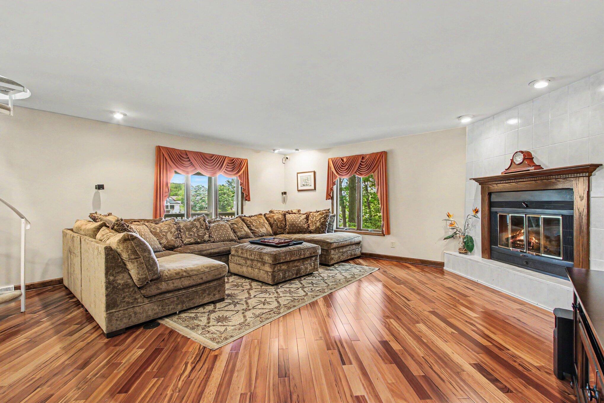 461 Amhurst Road Valparaiso, IN 46385 - Photo 20 of 50 2038x1359