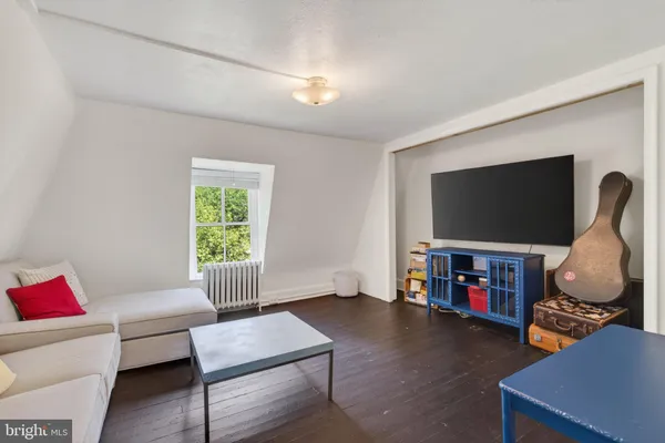 $1,325,000 | 1102 Edgevale Road, Silver Spring, MD 20910