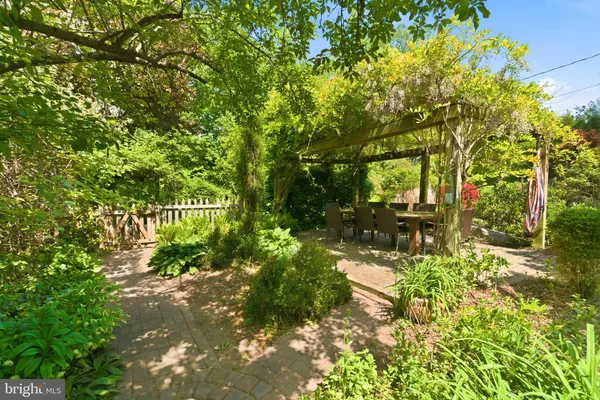 $1,325,000 | 1102 Edgevale Road, Silver Spring, MD 20910
